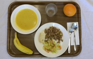 Photos-compare-school-lunches-around-the-world10